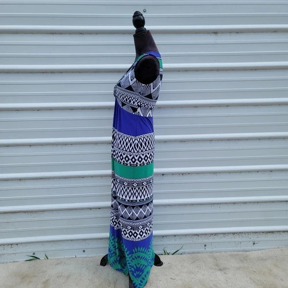 CHICO'S Sexy and Slimming Long Maxi Dress Beautiful Blue Green Blk NWT Sz 0 S(4) - Picture 6 of 13